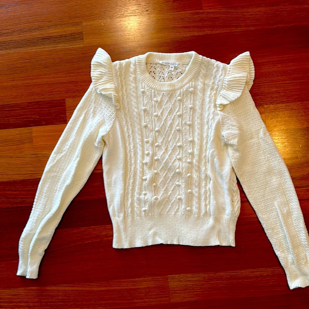 Lovely lightweight sweater by Veronica Beard